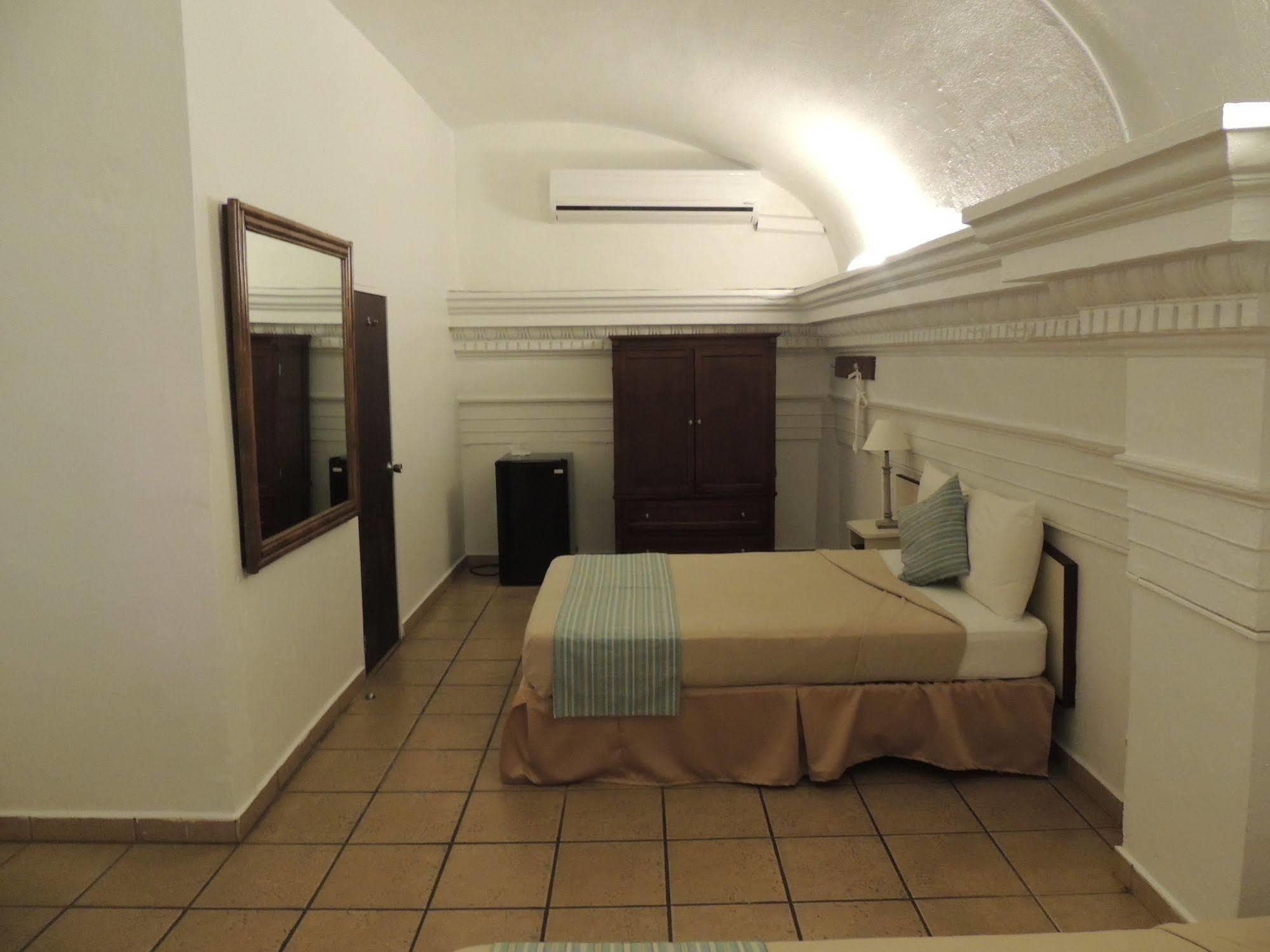 Hotel Colonial Mayagüez Zewnętrze zdjęcie